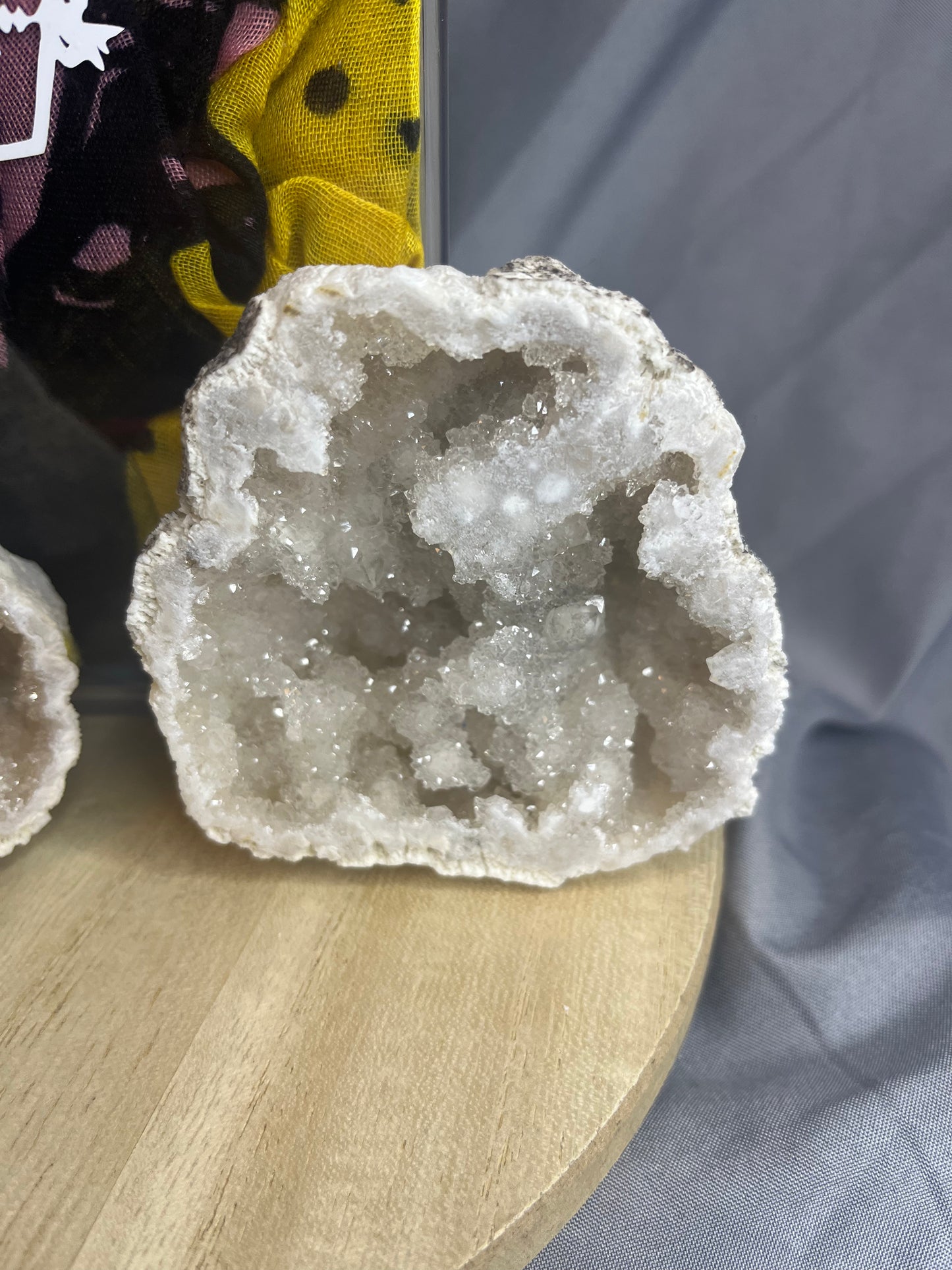 Agate Geode (Druzy Agate Geode)