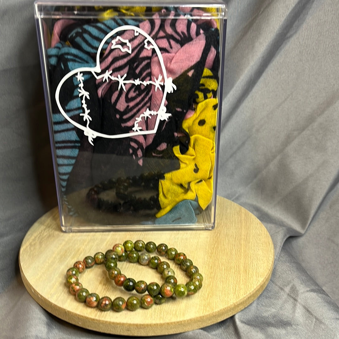 Crystal/Stone Bracelet
