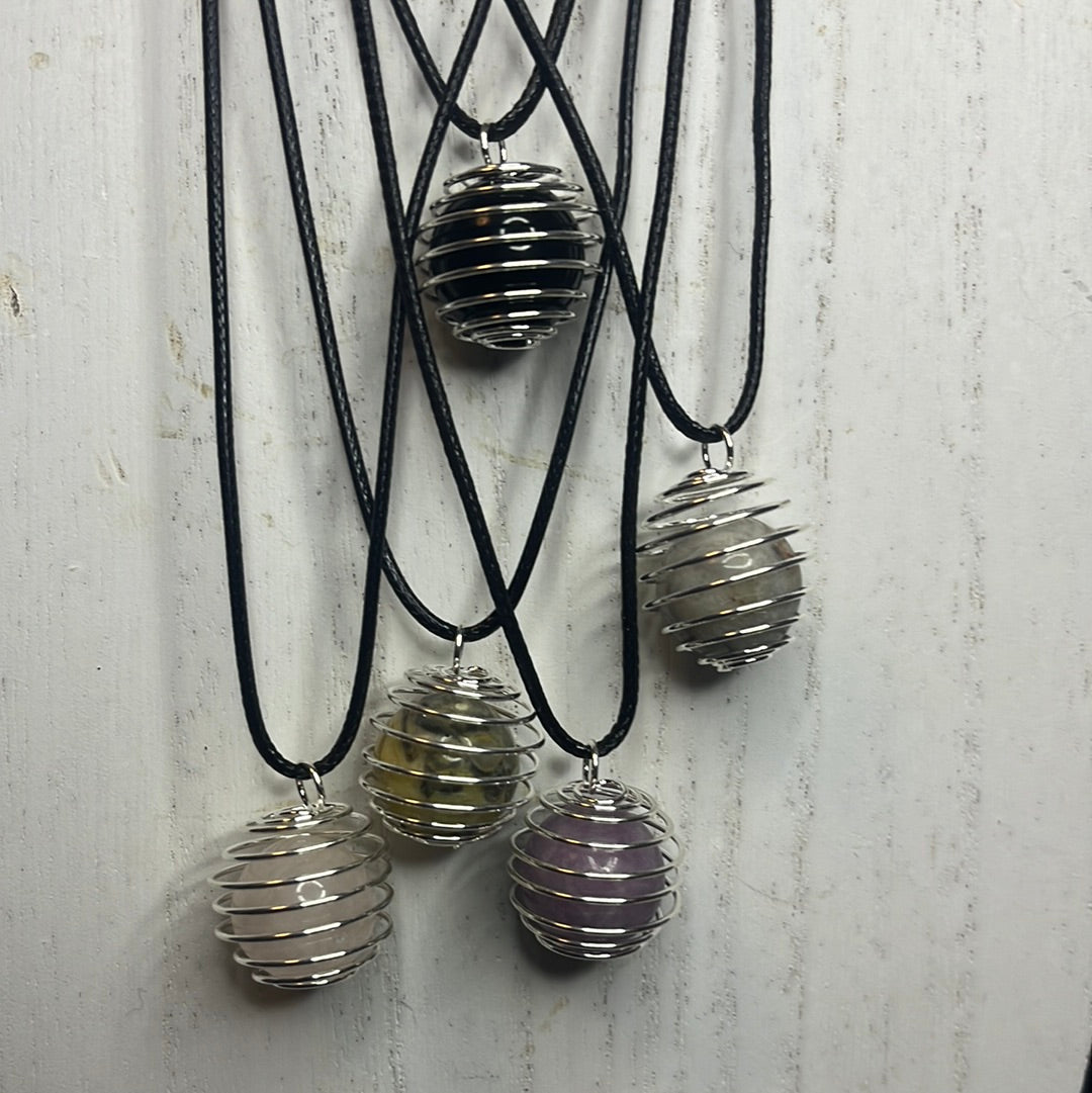 Mini sphere necklace